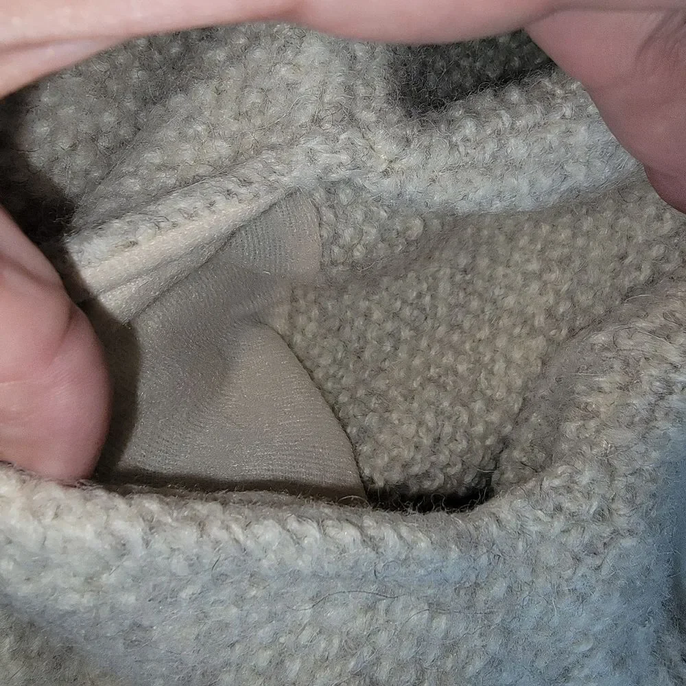 Early Winters Men's mock neck quarter zip wool pullover sweater Medium
